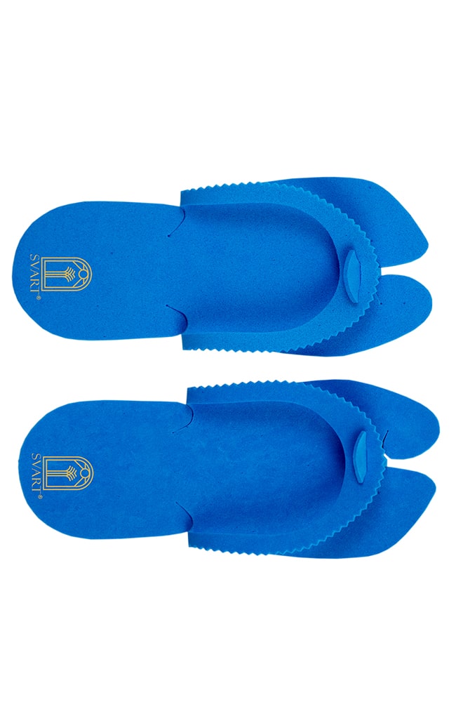 blue-pedicure-slippers-2