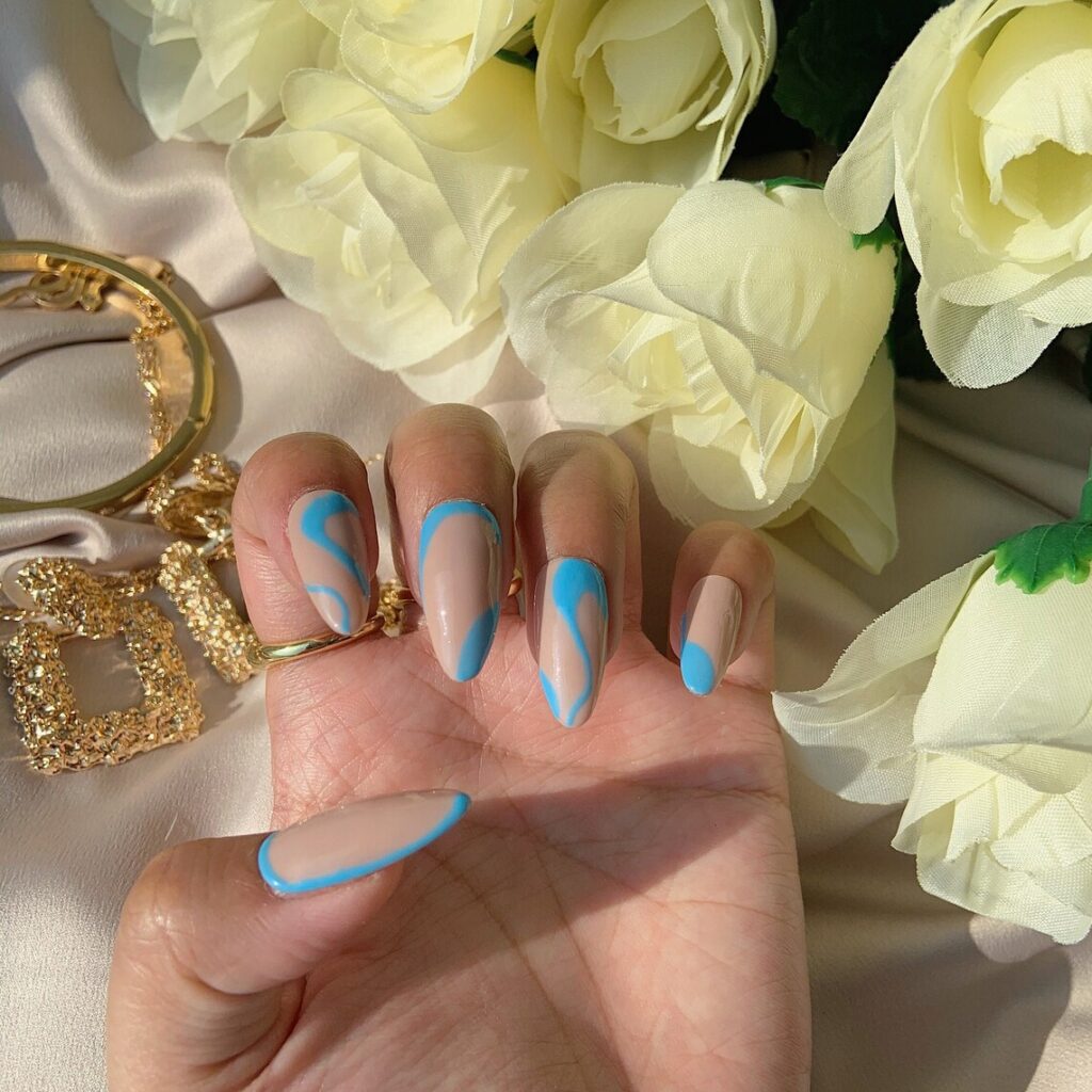 Almond-Nails-white-blue