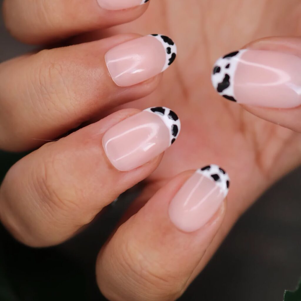 cow-print-nails-15