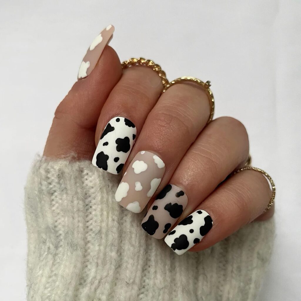 cow-print-nails-32