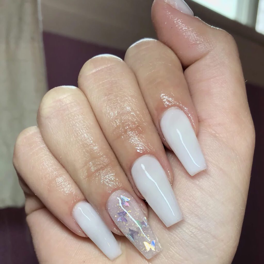 white-nails-09