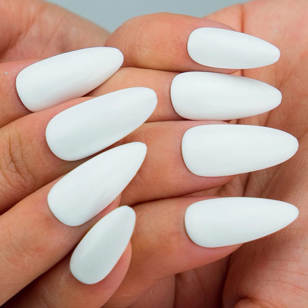 white-nails-15