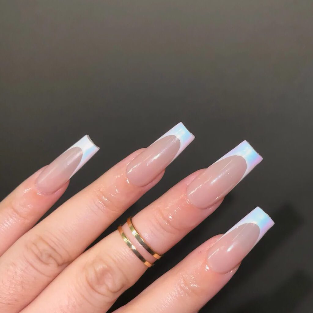 white-nails-20