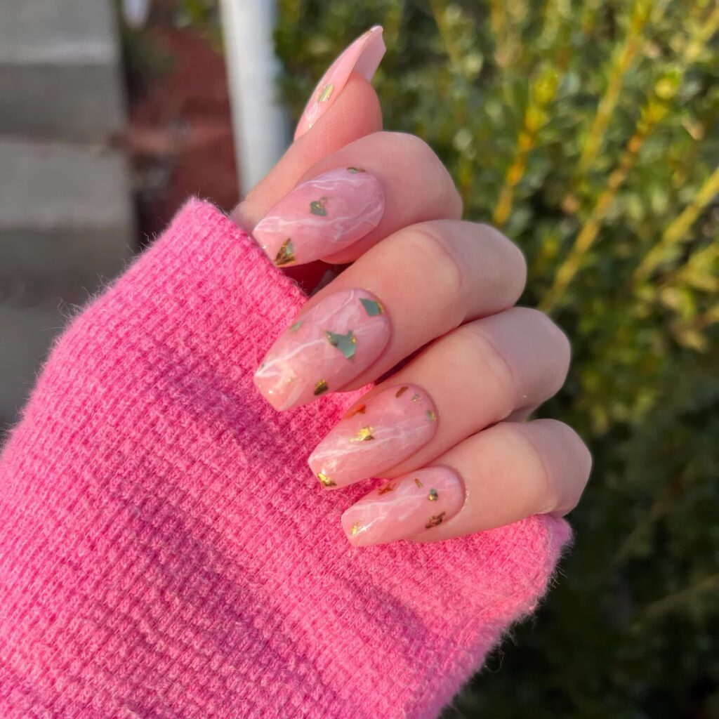 light-pink-nails-12